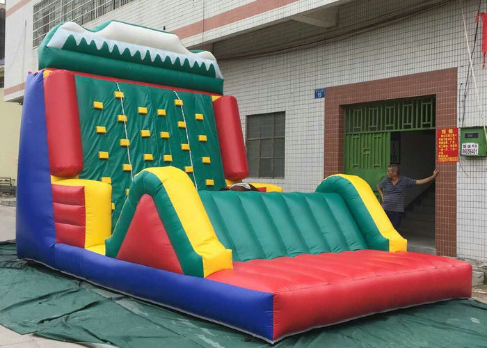 子供の上昇のために補強される大型の膨脹可能なスポーツのおもちゃの倍